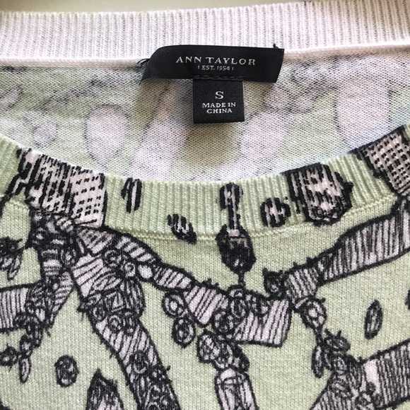 |Ann Taylor| Green Black Jeweled Print Sweater - Picture 3 of 7